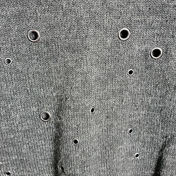 🖤 5/$20 🖤 EXPRESS.. gray sweater.. - Picture 4 of 14
